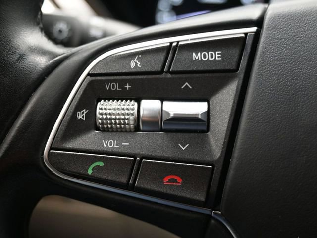 Used 2018 Genesis G90 3.3T Premium RWD image 26