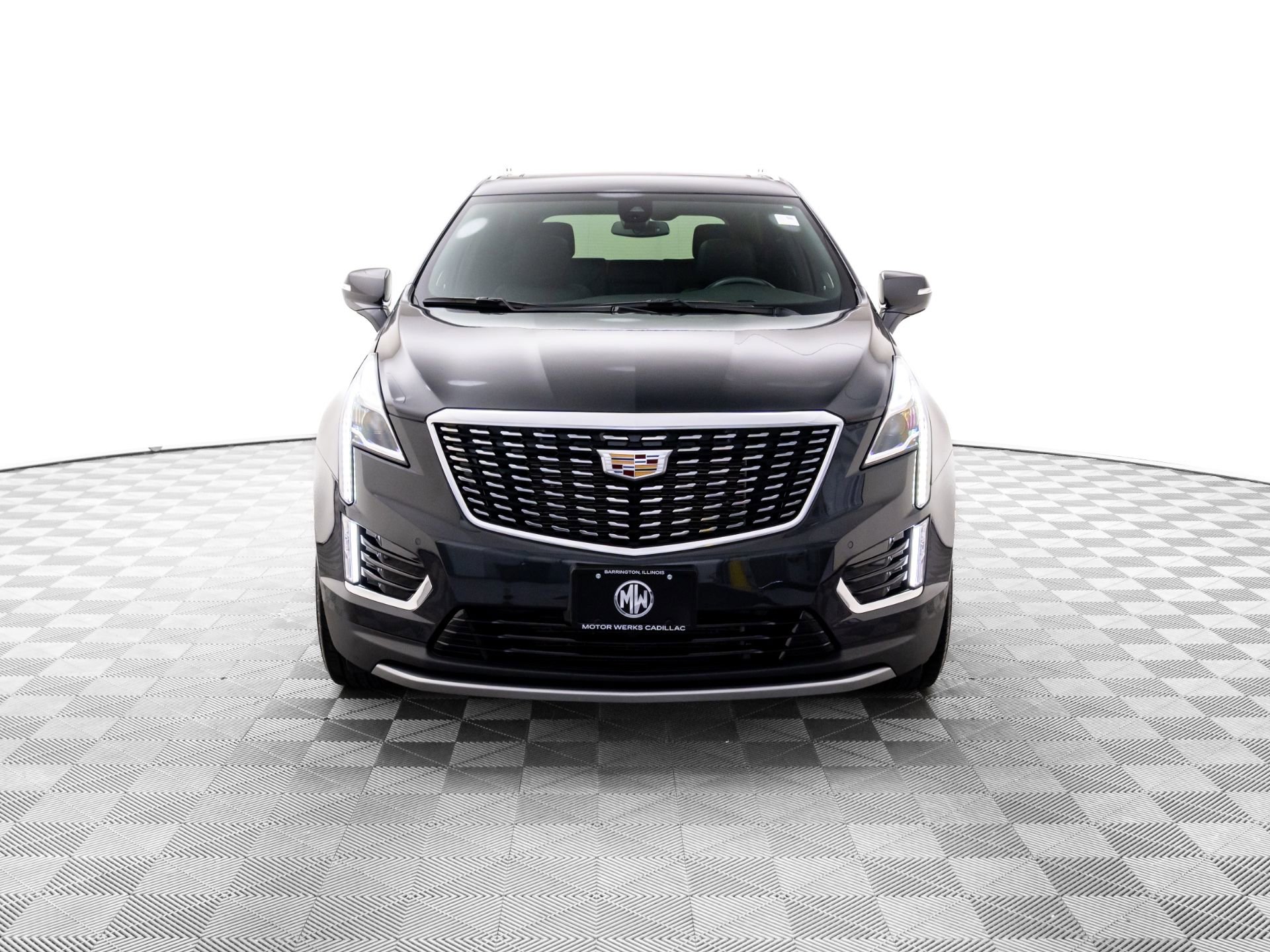Used 2020 Cadillac XT5 Premium Luxury w/ LPO, Floor Liner Package image 2