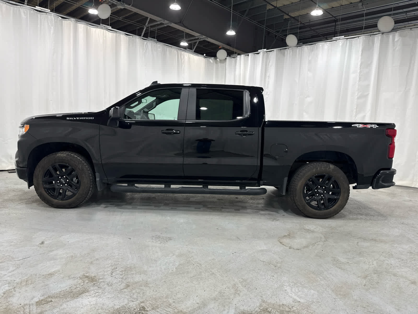 Certified 2026 Chevrolet Silverado 1500 RST w/ RST Select Package AWD/4WD image 2