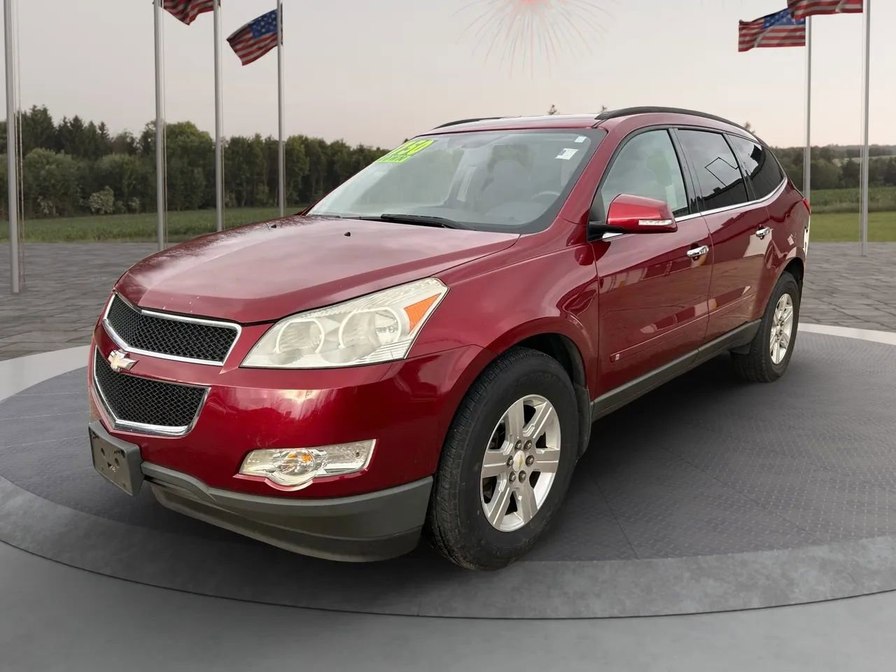 Used 2010 Chevrolet Traverse LT w/ Personal Connectivity Package image 1