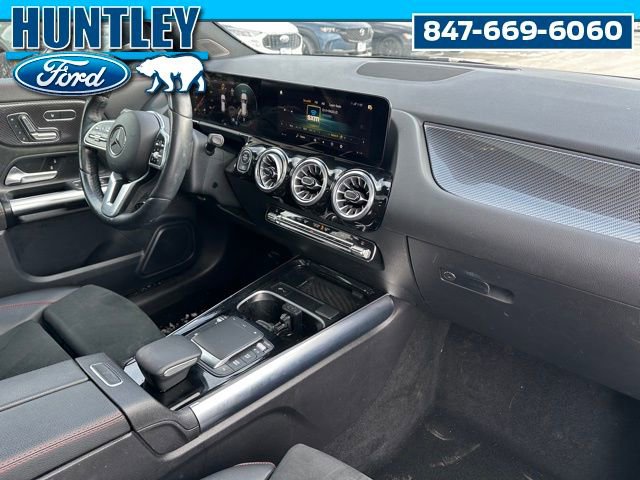 Used 2023 Mercedes-Benz GLA 250 4MATIC w/ AMG Line Exterior image 10