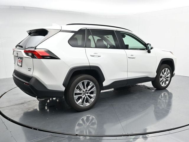 Used 2024 Toyota RAV4 XLE Premium w/ Weather Package AWD/4WD image 10