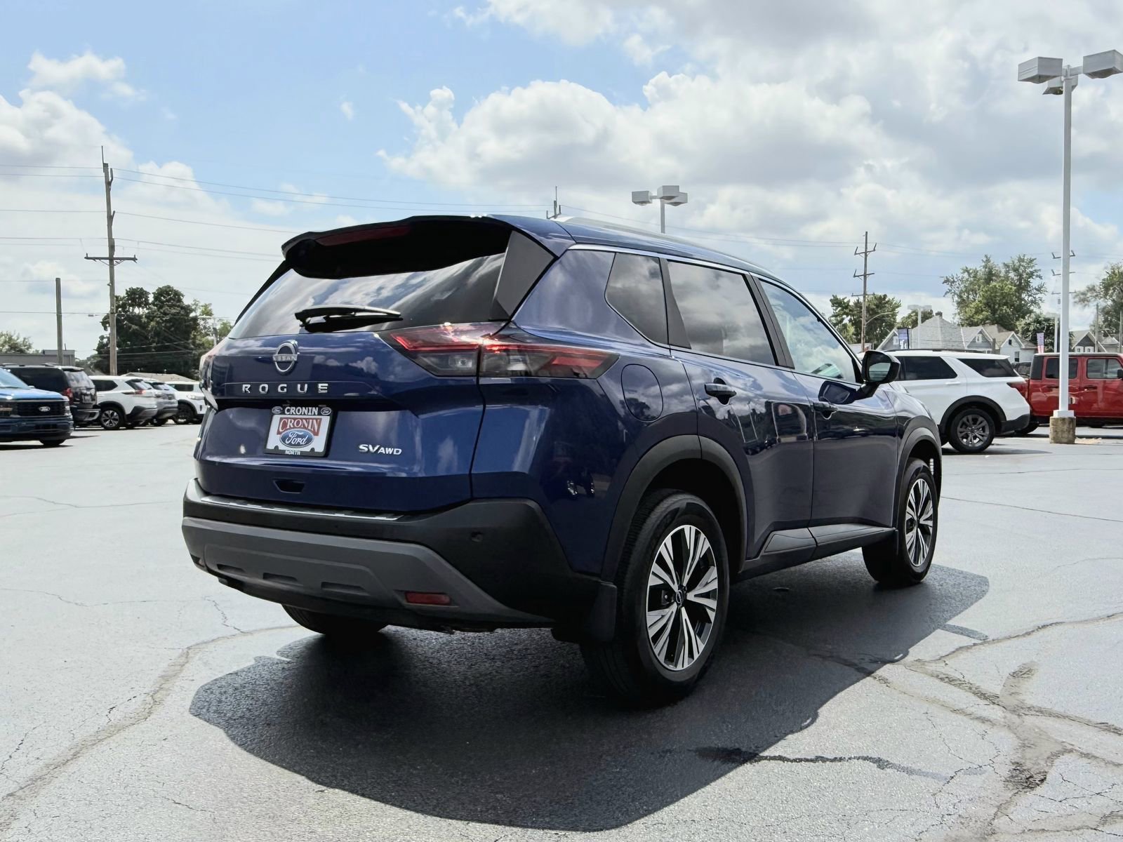 Used 2023 Nissan Rogue SV w/ SV Premium B Package image 7