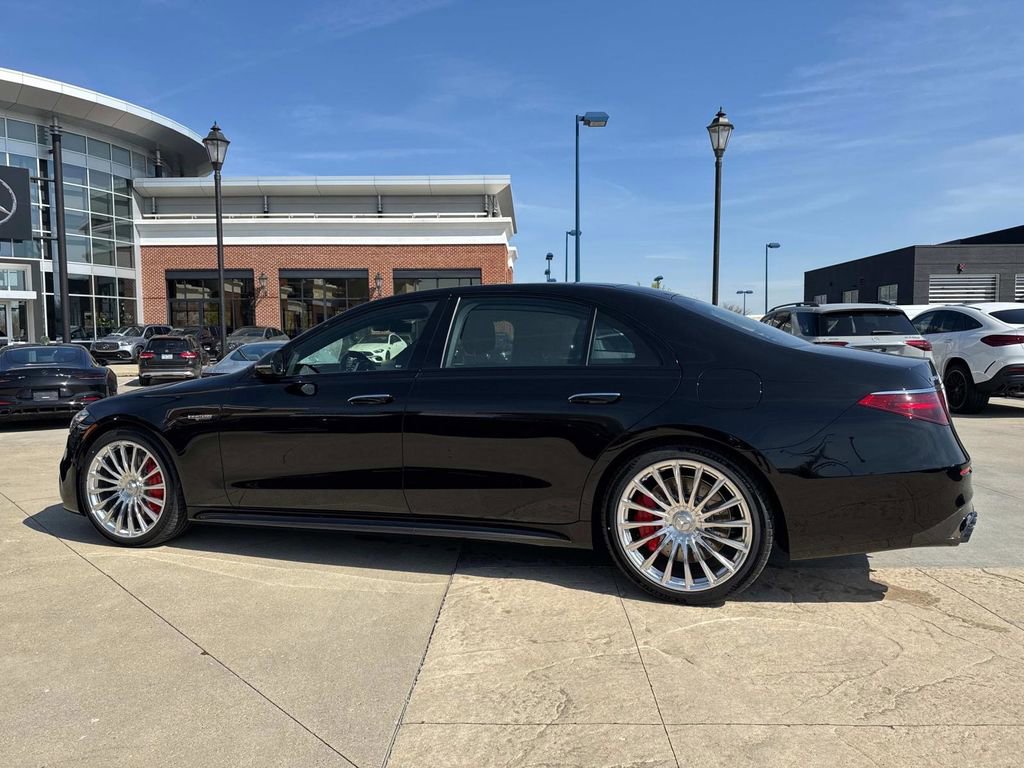 New 2025 Mercedes-Benz S 63 AMG S image 4