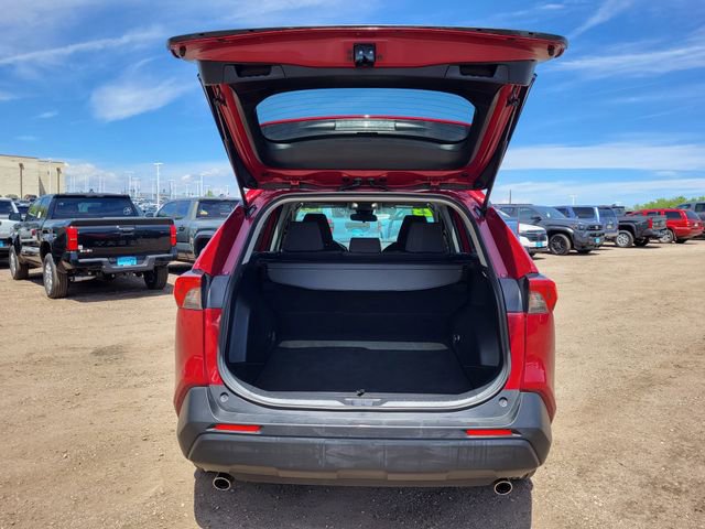 Used 2023 Toyota RAV4 LE AWD/4WD image 27
