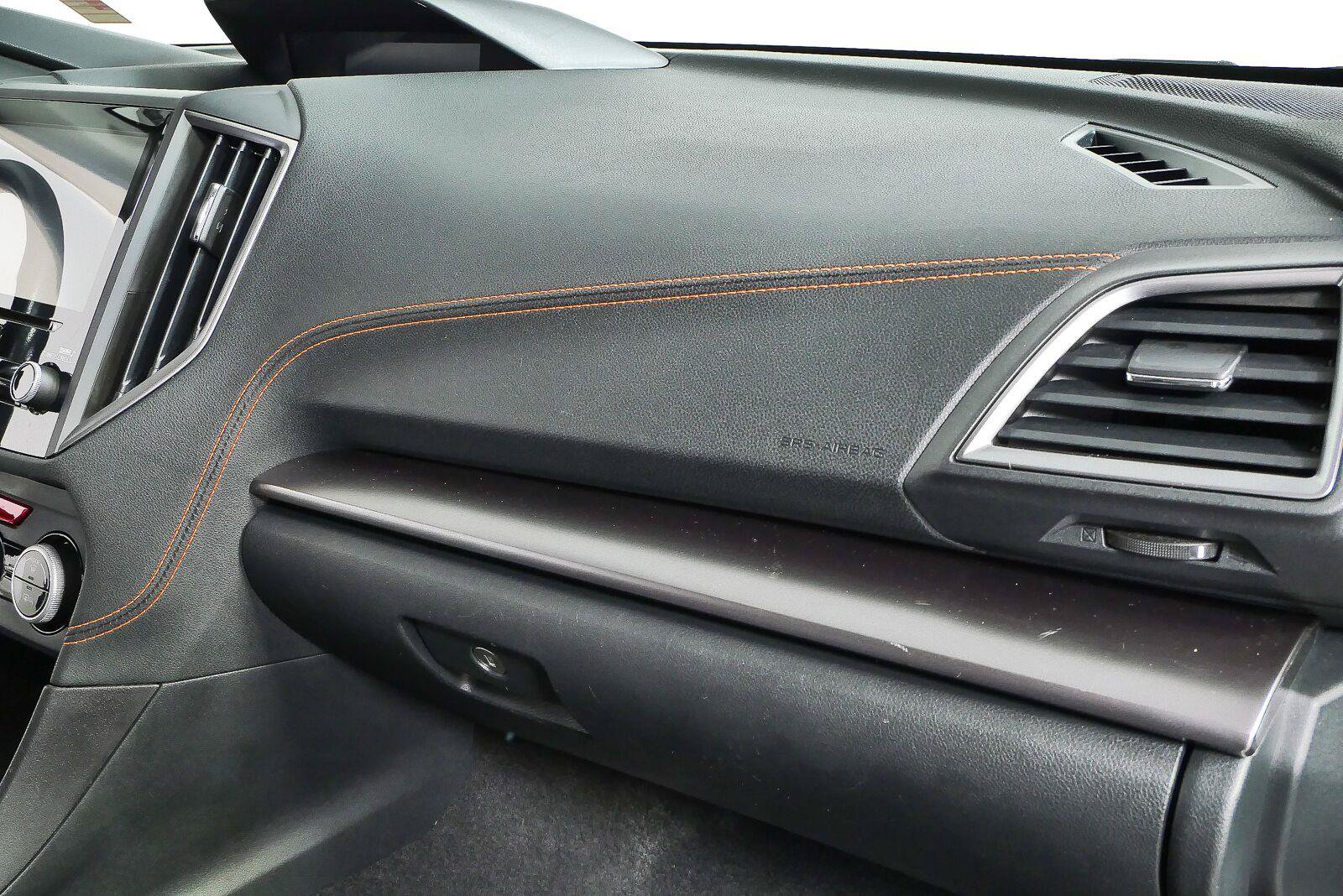 Used 2018 Subaru Crosstrek 2.0i Limited AWD/4WD image 11