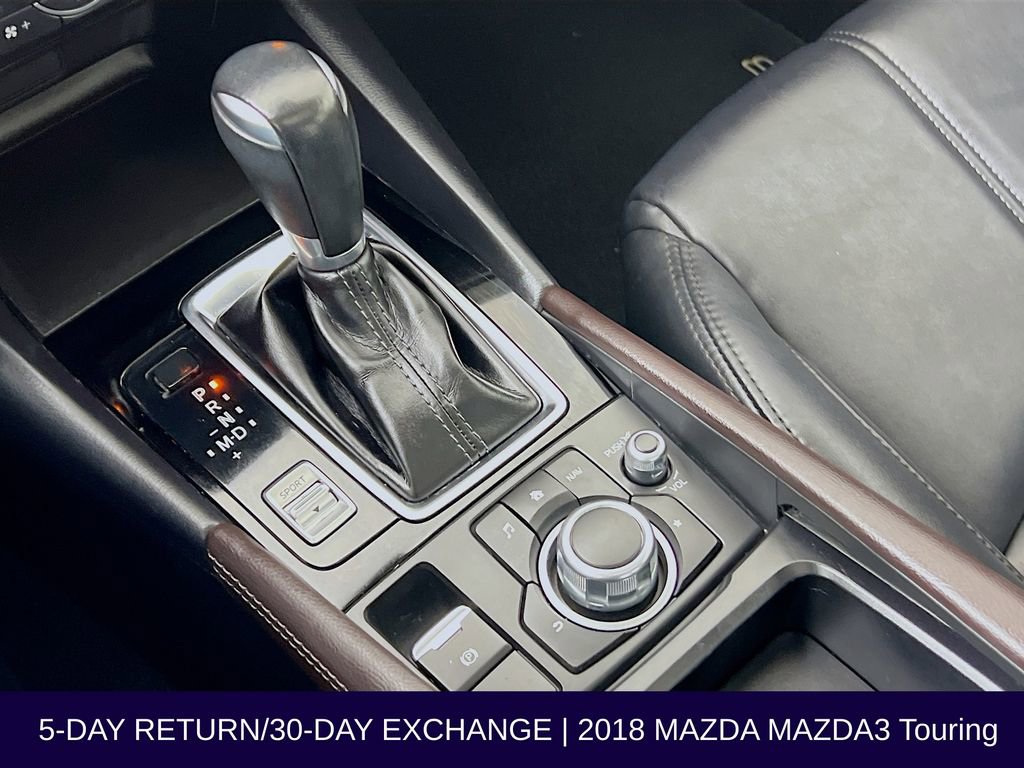 Used 2018 MAZDA MAZDA3 Touring image 23
