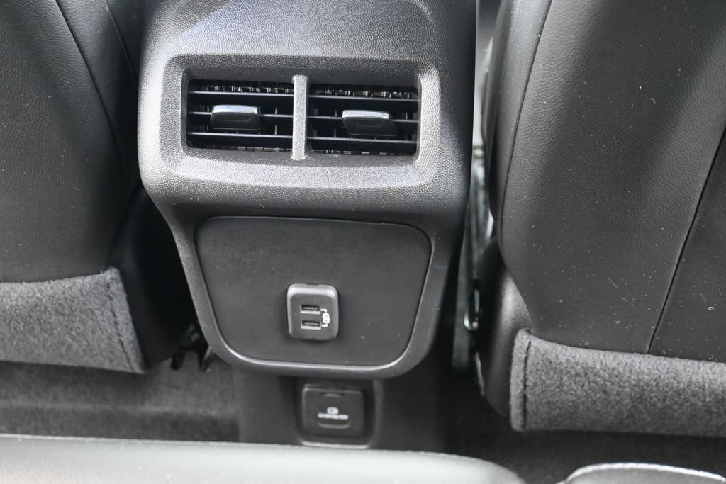 Used 2022 Chevrolet Equinox Premier FWD image 41
