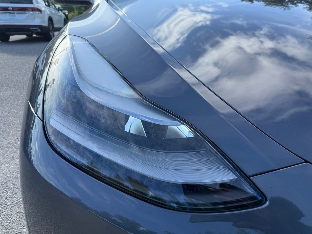 Used 2023 Tesla Model Y Long Range AWD/4WD image 4