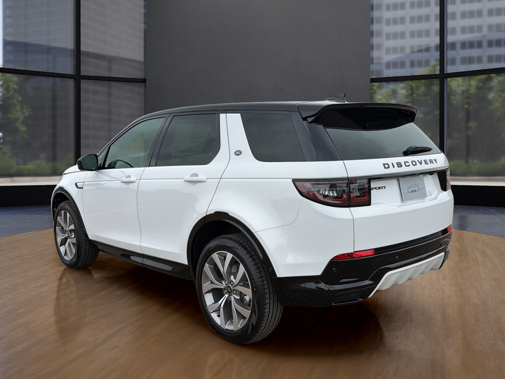 New 2026 Land Rover Discovery Sport Landmark AWD/4WD image 15