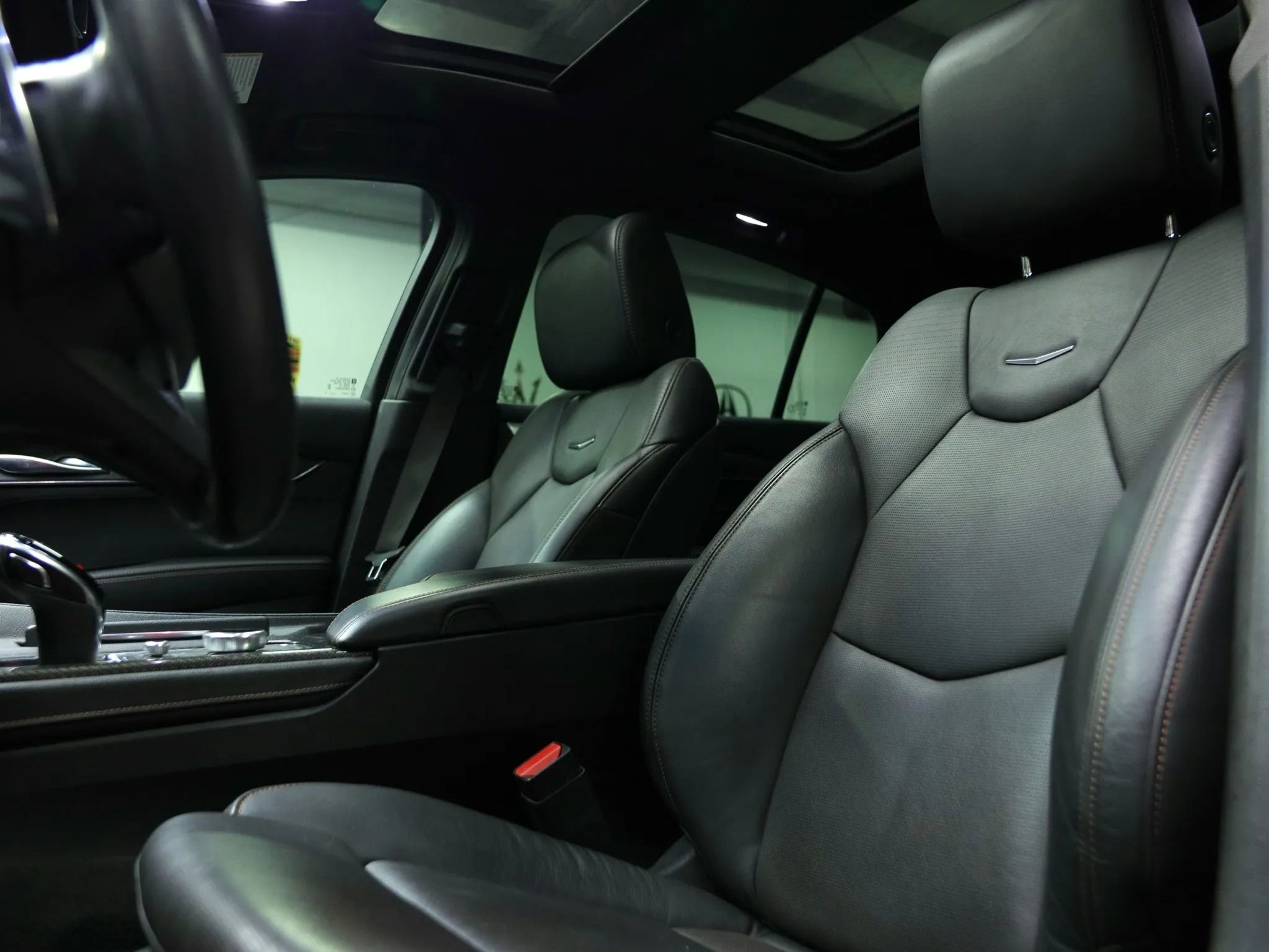 Used 2020 Cadillac CT5 V w/ Premium Package image 26