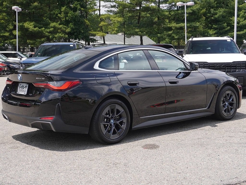 Used 2023 BMW i4 eDrive35 w/ Premium Package RWD image 12