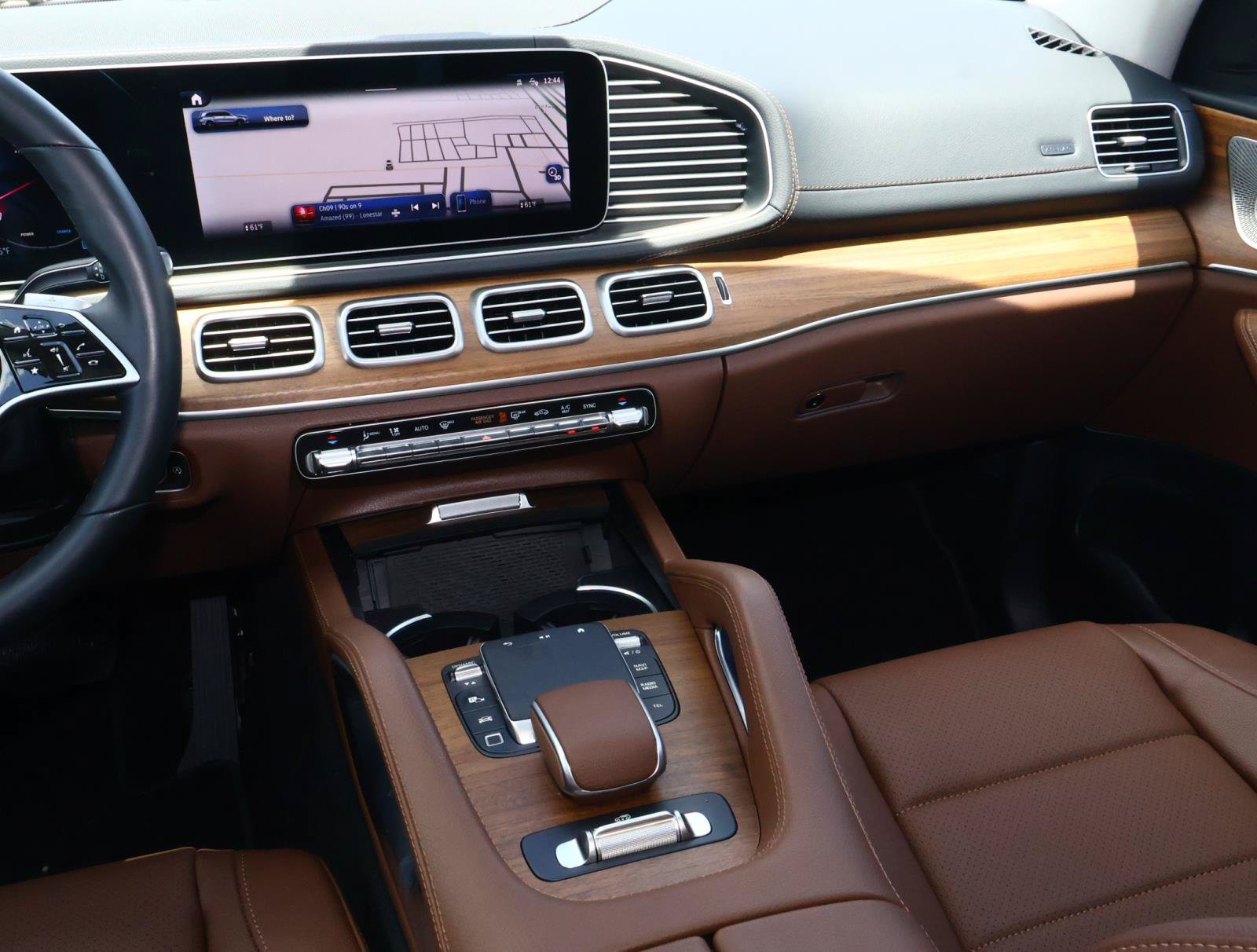 Used 2026 Mercedes-Benz GLS 450 4MATIC image 12