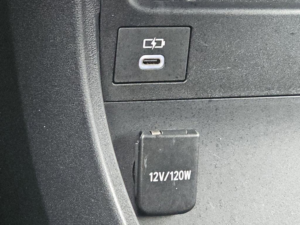 Used 2023 Toyota bZ4X Limited image 16