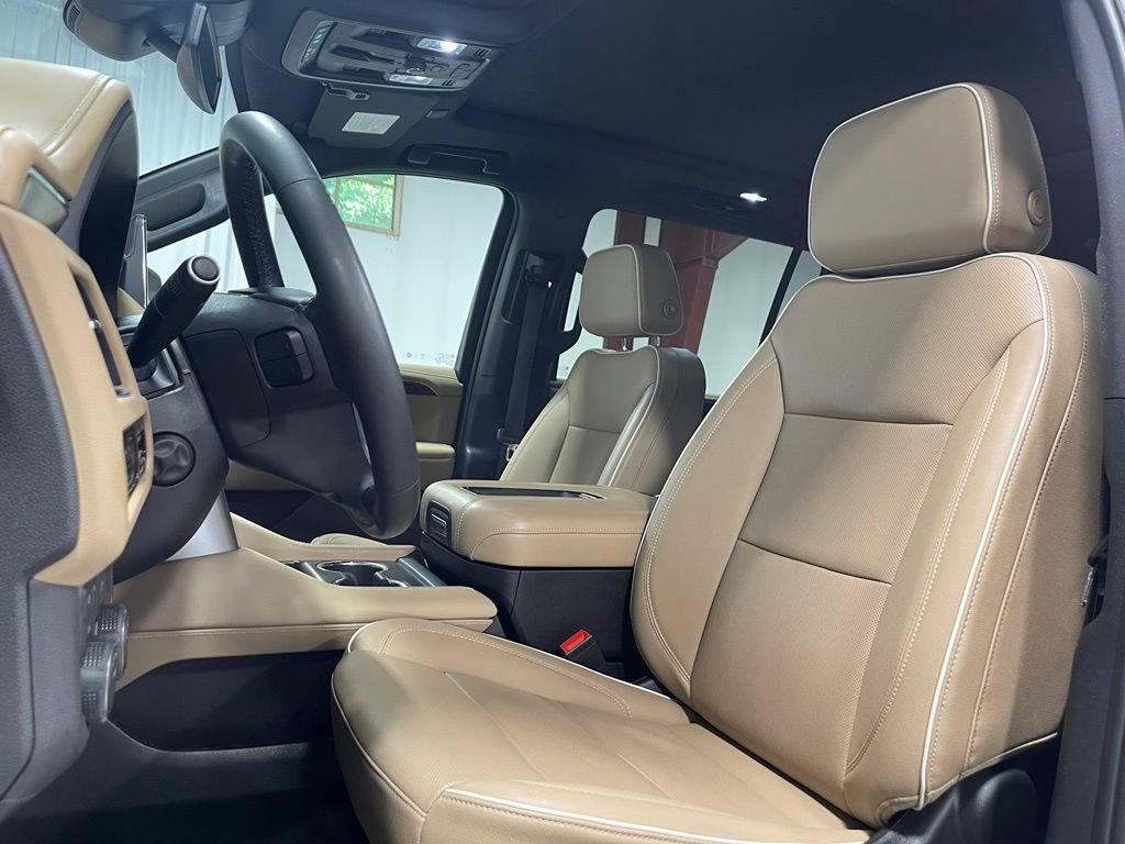 Used 2023 Chevrolet Suburban Premier w/ LPO, Illumination Package AWD/4WD image 22