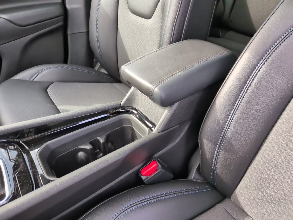 New 2026 Jeep Compass Latitude AWD/4WD image 31
