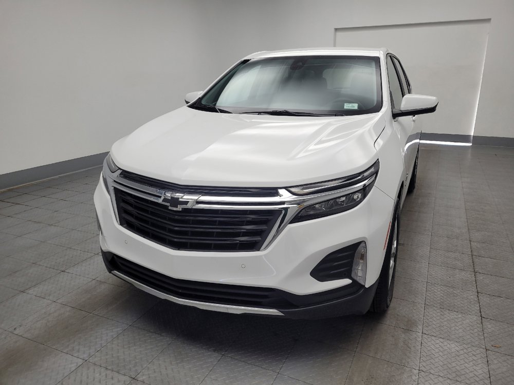 Used 2024 Chevrolet Equinox LT w/ LPO, Floor Liner Package FWD image 15