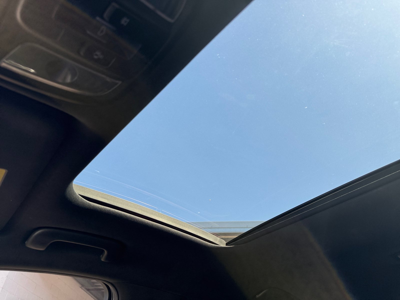 Used 2018 Kia Stinger GT2 RWD image 28