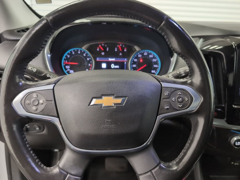 Used 2021 Chevrolet Traverse LT w/ LT Premium Package image 21