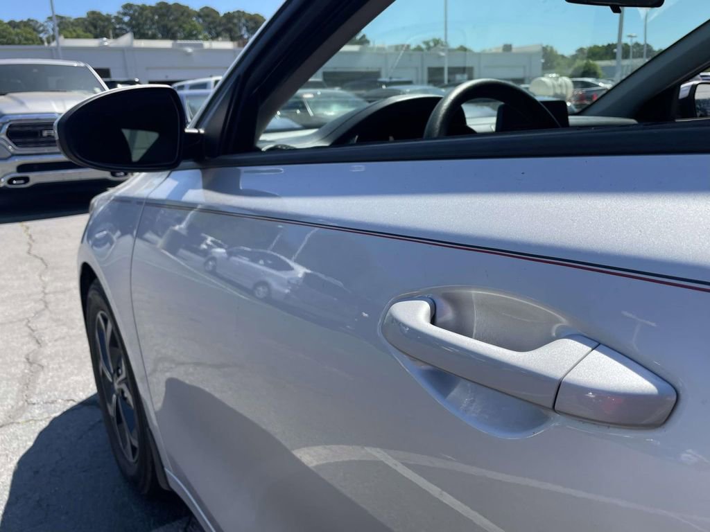 Used 2020 Kia Forte LXS image 31