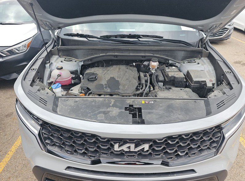Used 2023 Kia Sorento S w/ Panoramic Sunroof Package AWD/4WD image 12