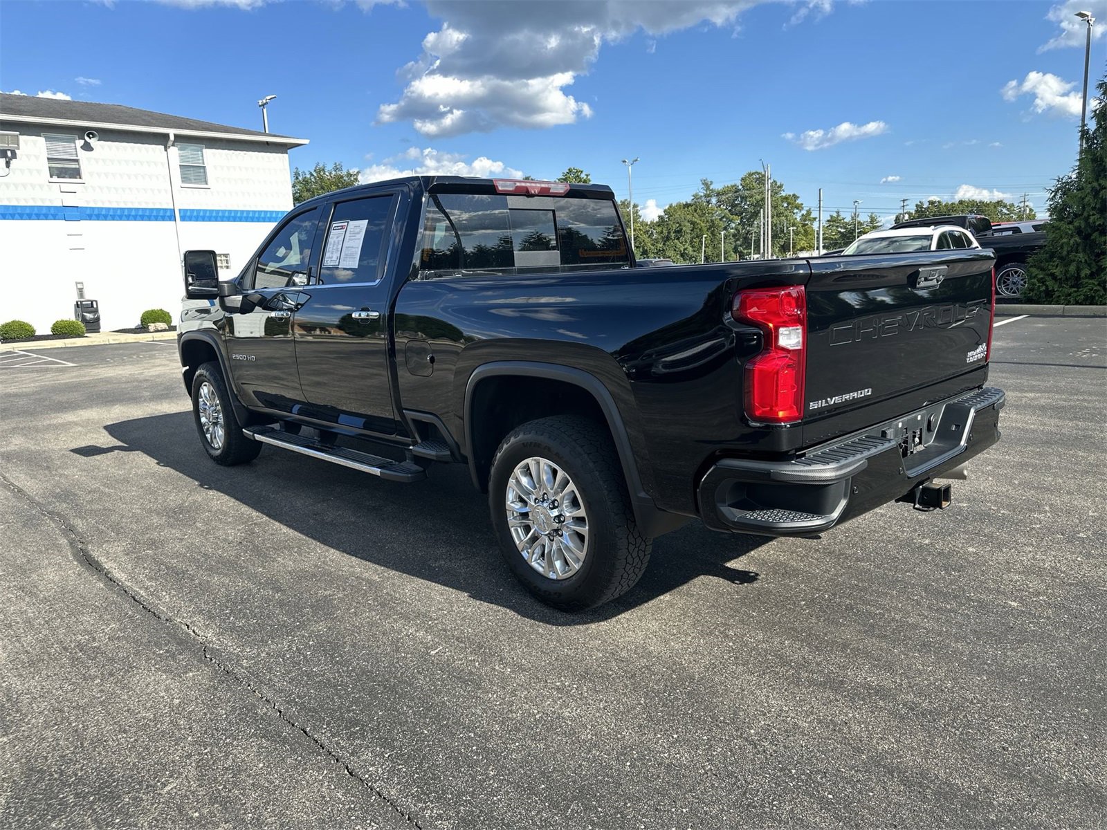 Used 2020 Chevrolet Silverado 2500 High Country w/ Z71 Off-Road Package image 6