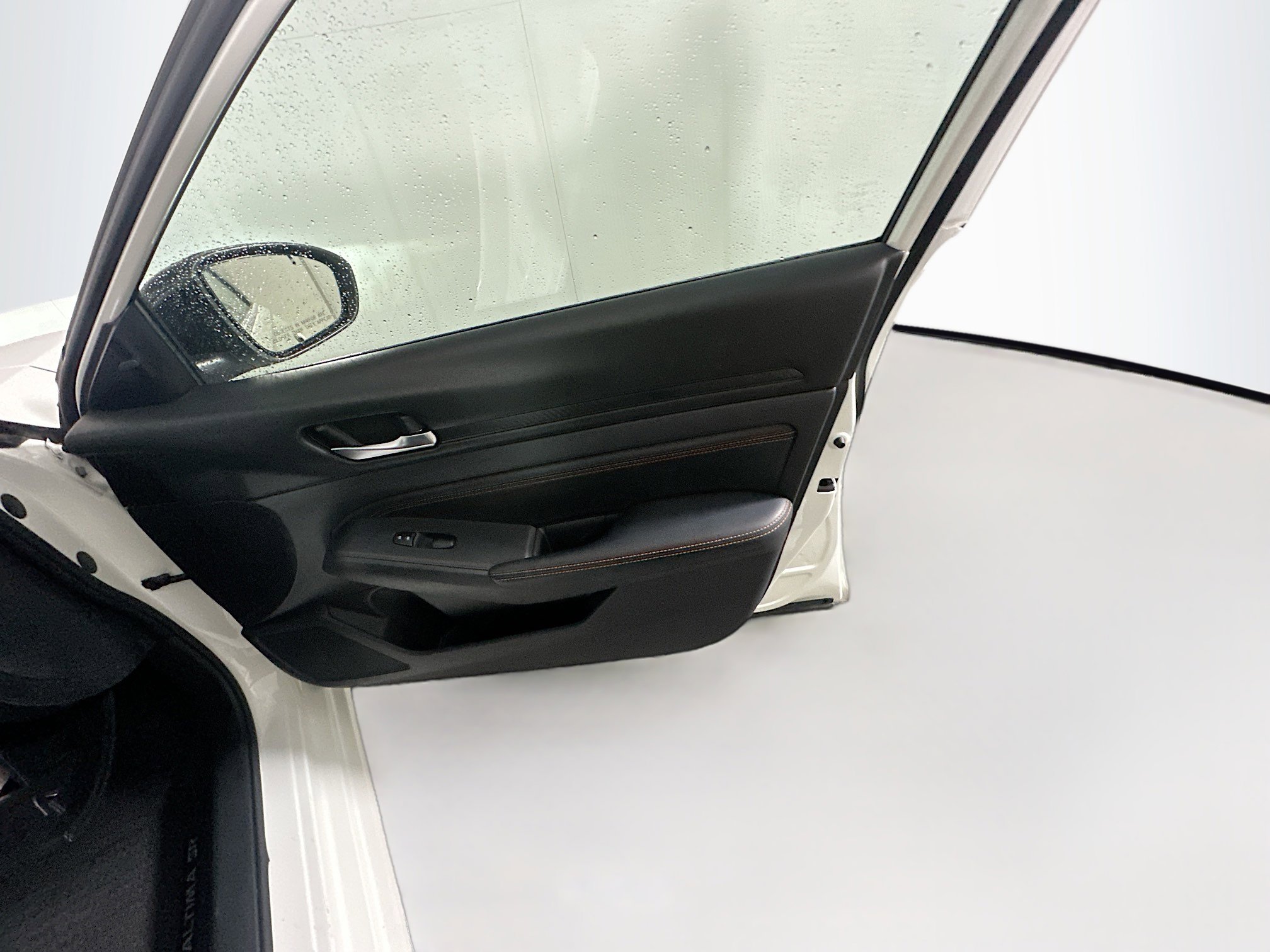 Used 2020 Nissan Altima 2.5 SR image 30