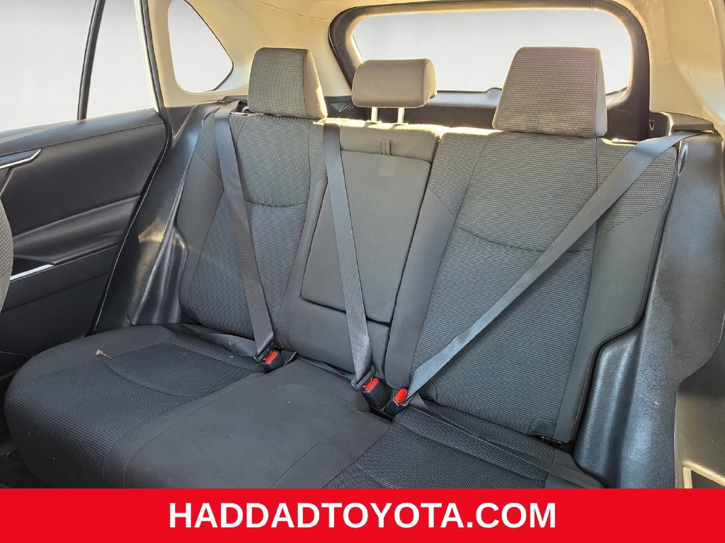 Used 2023 Toyota RAV4 LE AWD/4WD image 14