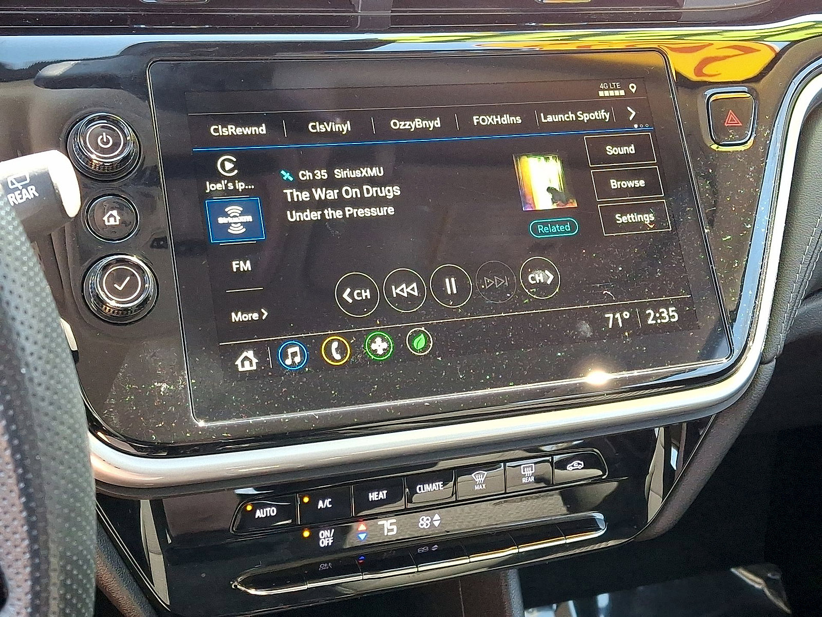 Used 2023 Chevrolet Bolt EUV LT image 20