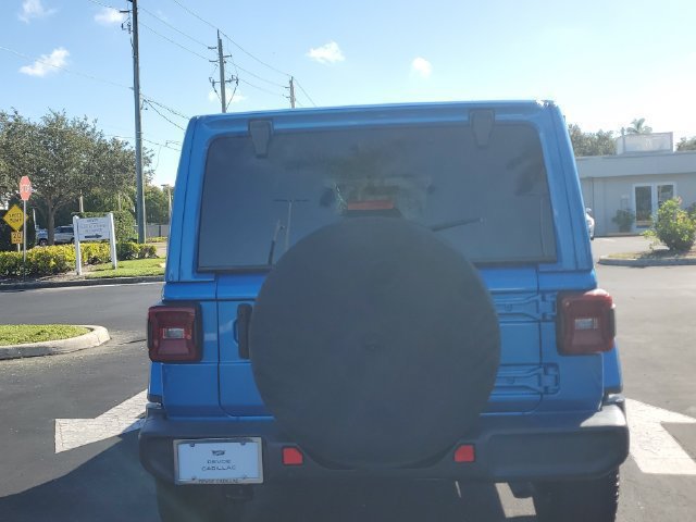 Used 2022 Jeep Wrangler Unlimited Sahara AWD/4WD image 13