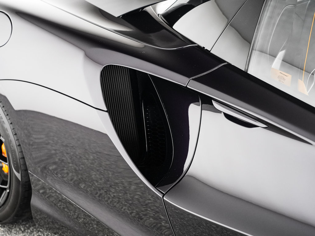 New 2026 McLaren Artura Spider RWD image 37