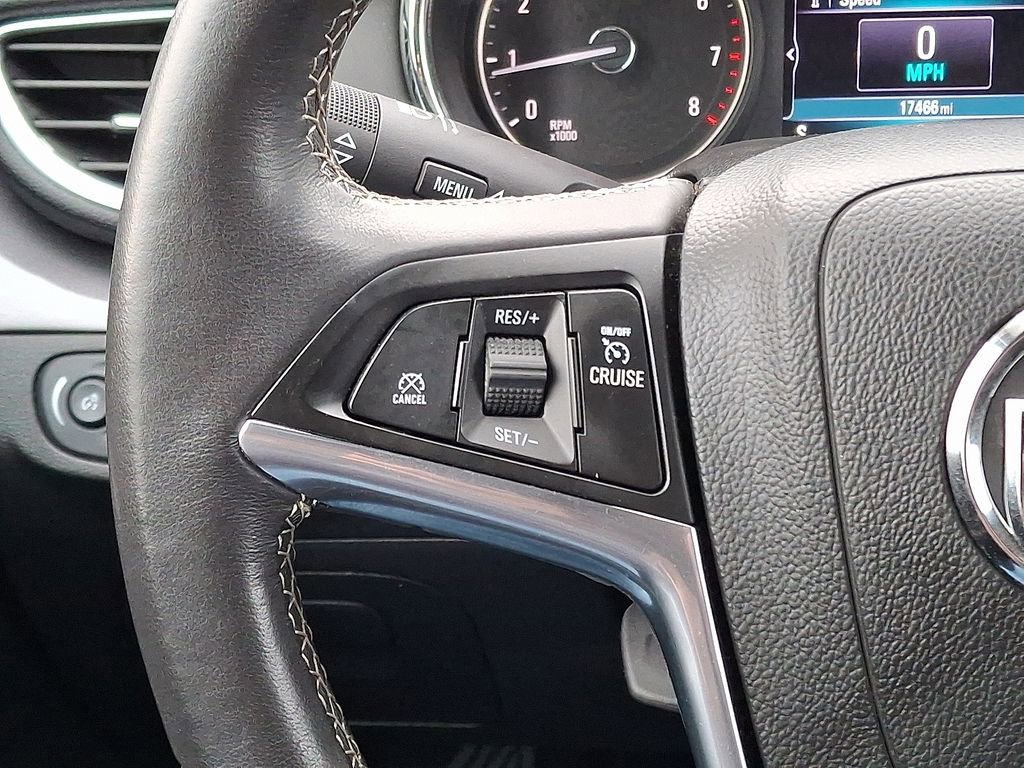 Used 2022 Buick Encore Preferred w/ Safety Package image 22