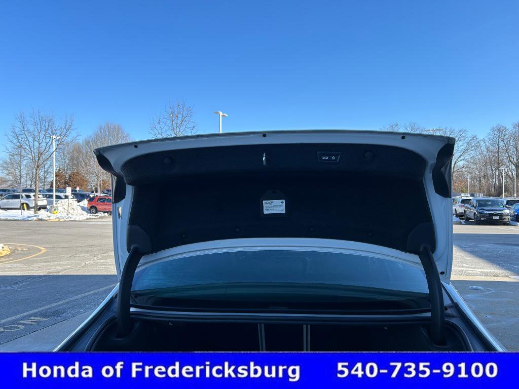 Used 2019 BMW 530i xDrive w/ Executive Package image 17