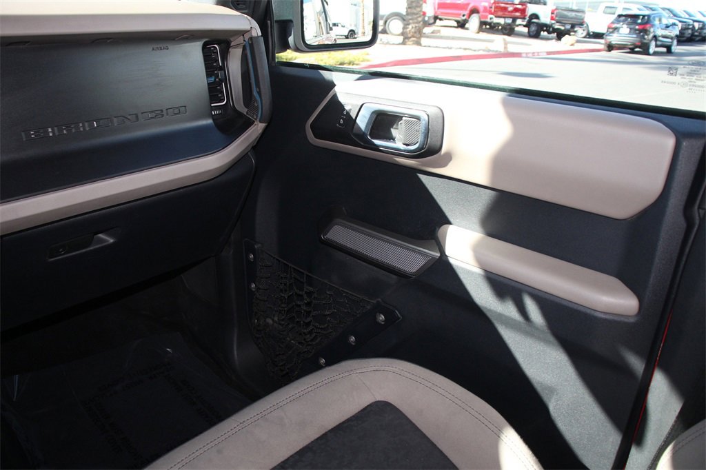 Used 2022 Ford Bronco Wildtrak image 16