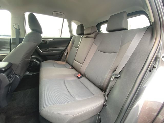 Used 2025 Toyota RAV4 LE AWD/4WD image 22