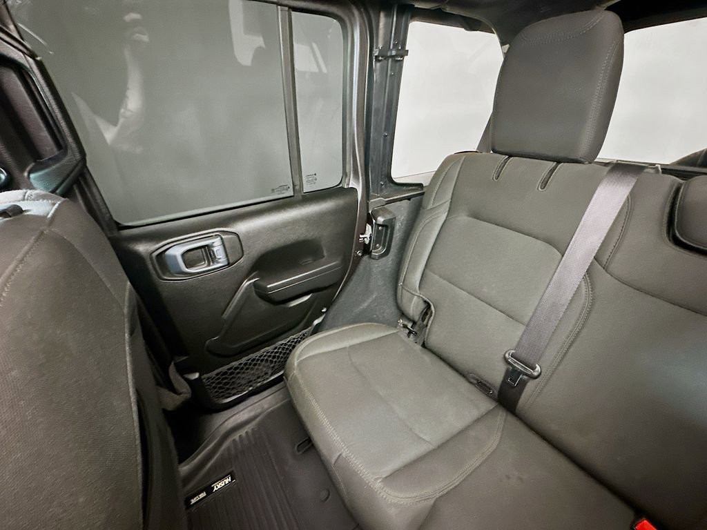 Used 2022 Jeep Wrangler Unlimited Sport image 12