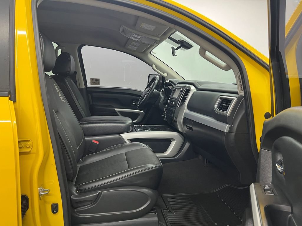 Used 2017 Nissan Titan PRO-4X image 26