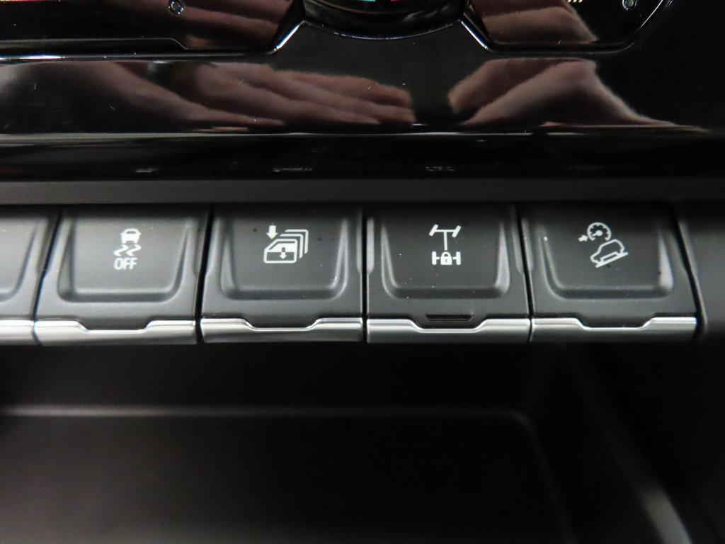 Used 2025 GMC Sierra 2500 AT4X image 71