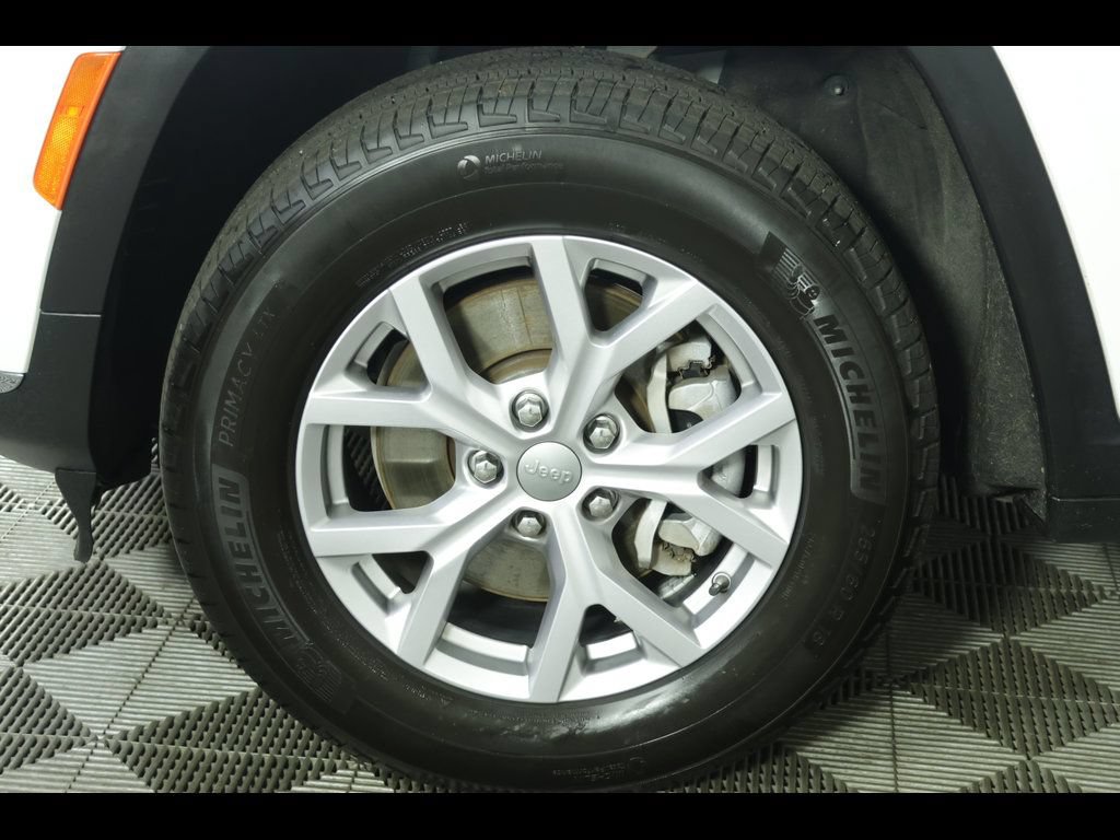 Used 2021 Jeep Grand Cherokee L Limited AWD/4WD image 7