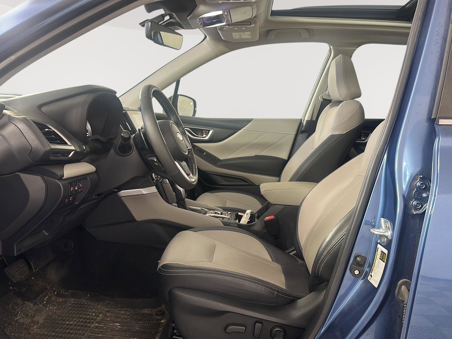 Certified 2023 Subaru Forester Limited image 5