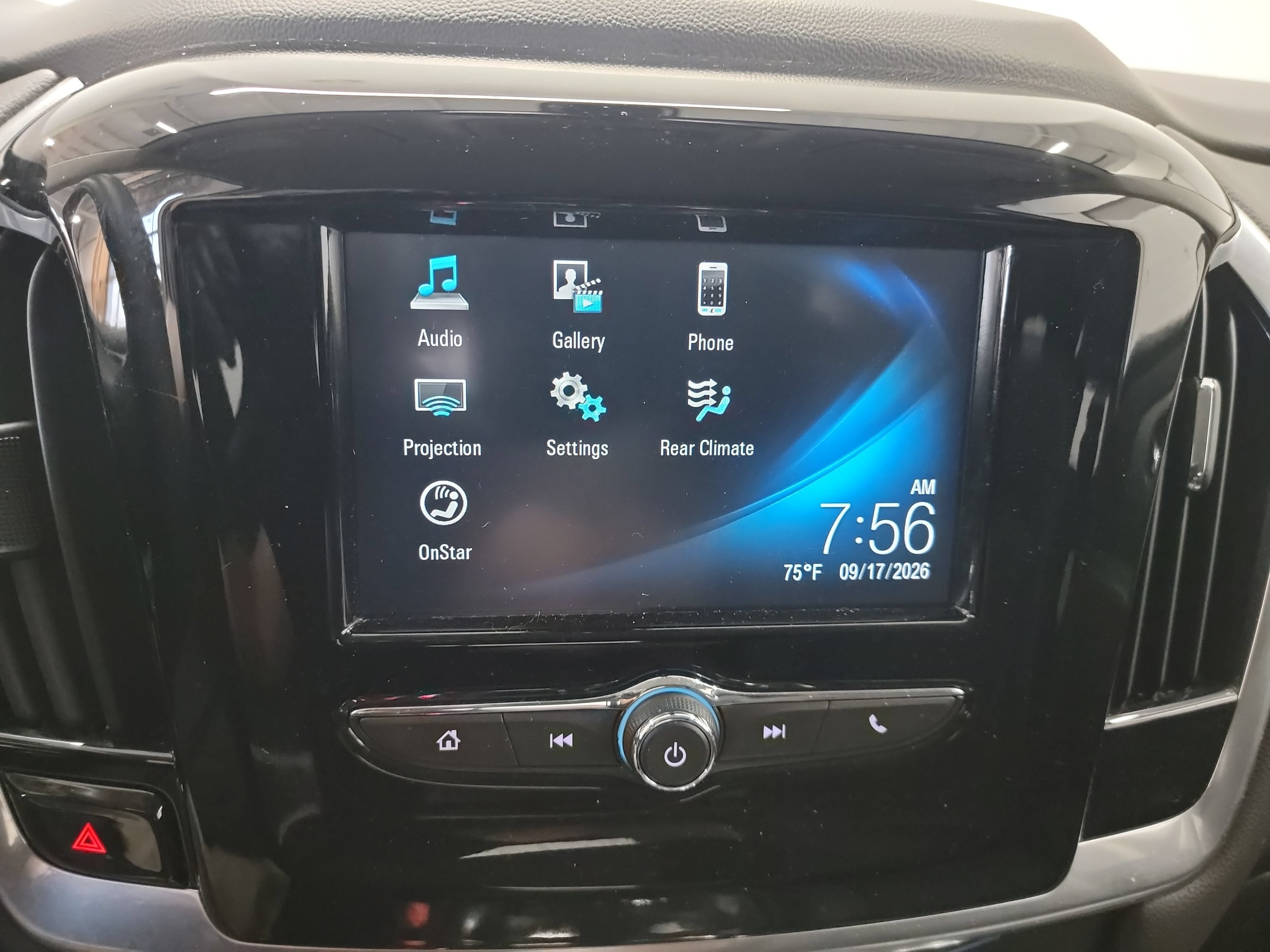 Used 2019 Chevrolet Traverse LS FWD image 22