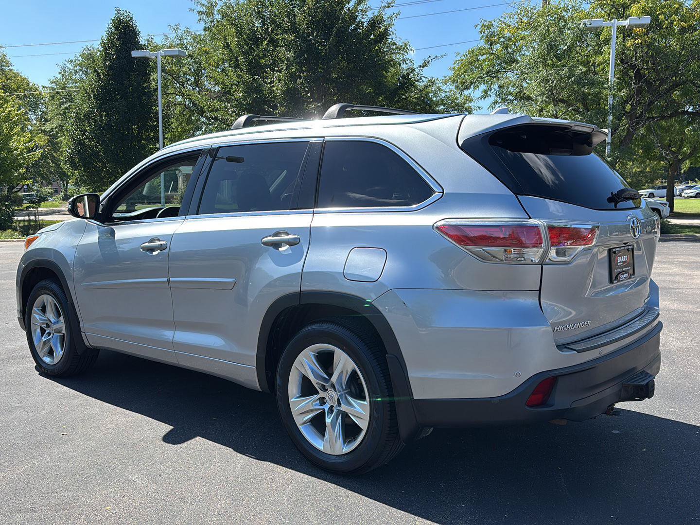 Used 2015 Toyota Highlander Limited AWD/4WD image 21