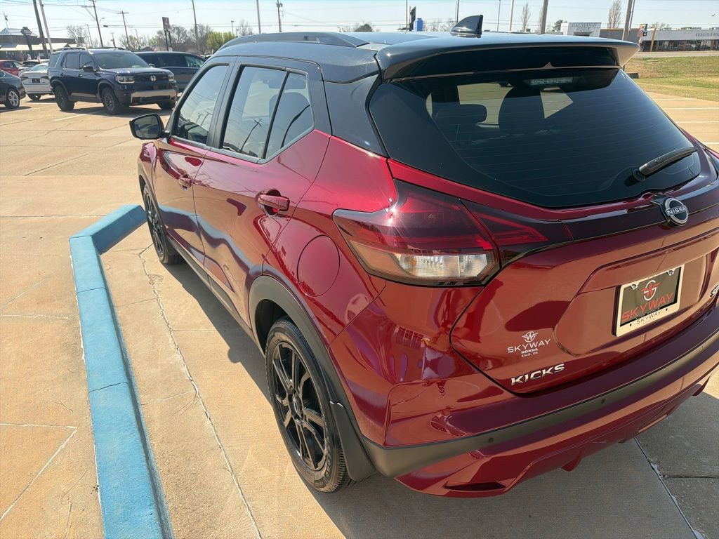 Used 2024 Nissan Kicks SR w/ SR Premium Package FWD image 20