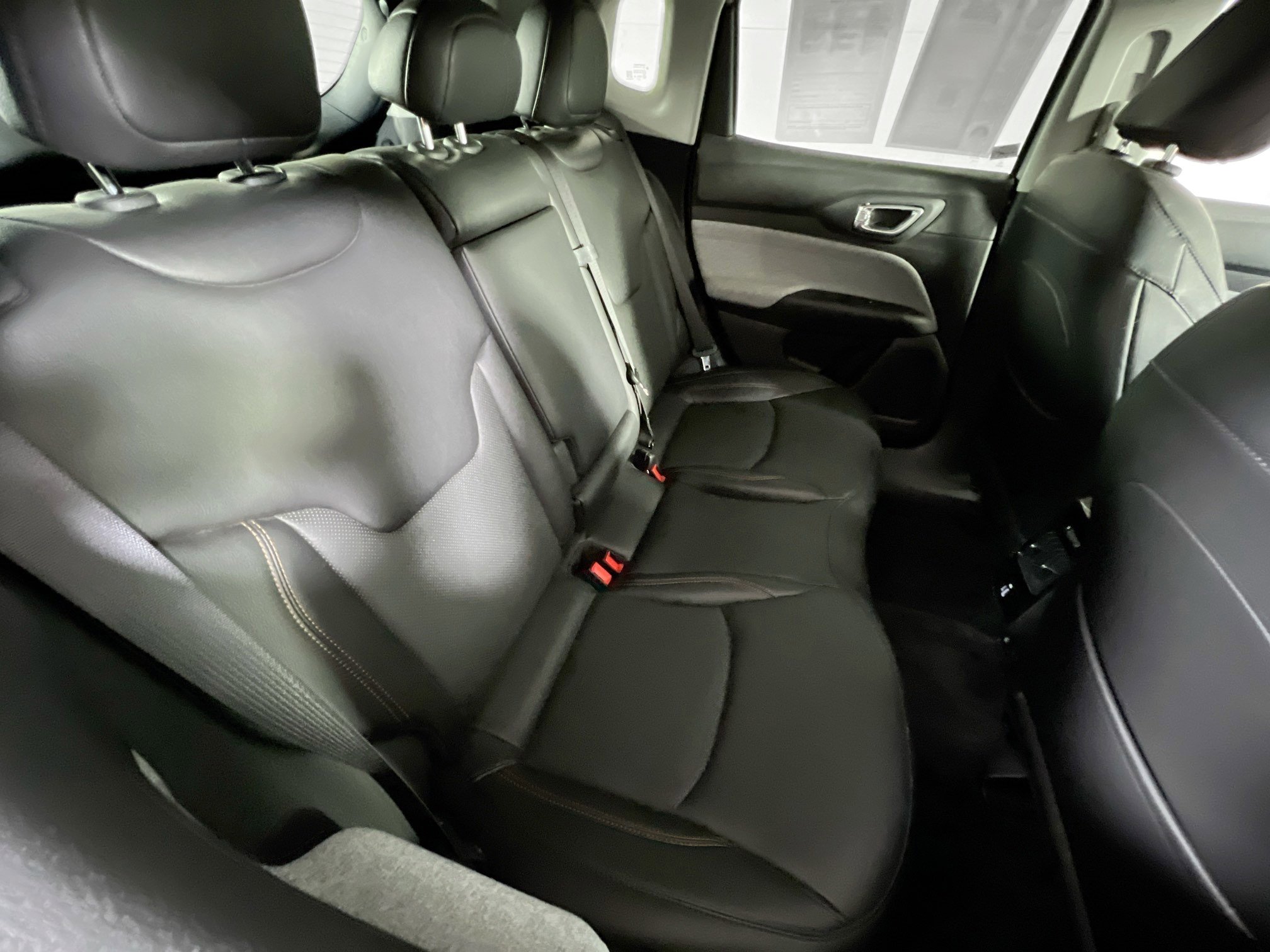 Used 2022 Jeep Compass Latitude AWD/4WD image 24