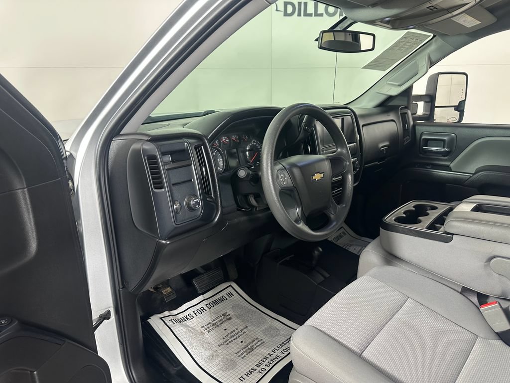 Used 2017 Chevrolet Silverado 1500 W/T AWD/4WD image 15