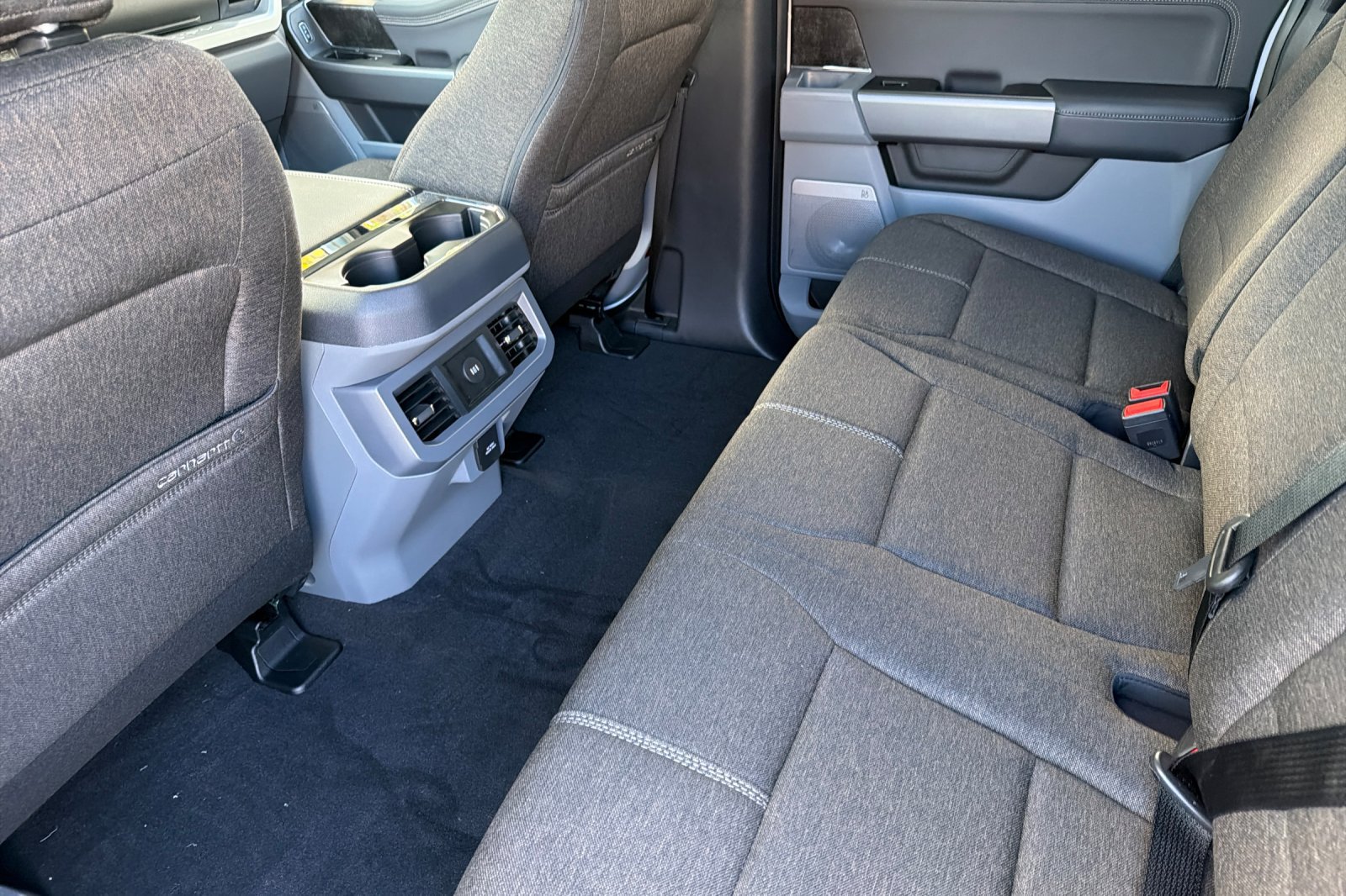 New 2027 Ford F250 XLT w/ XLT Premium Package AWD/4WD image 13