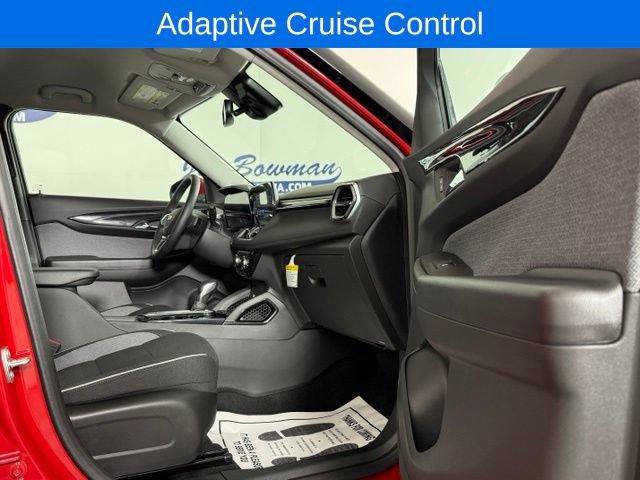 New 2026 Chevrolet TrailBlazer LT w/ Convenience Package AWD/4WD image 16