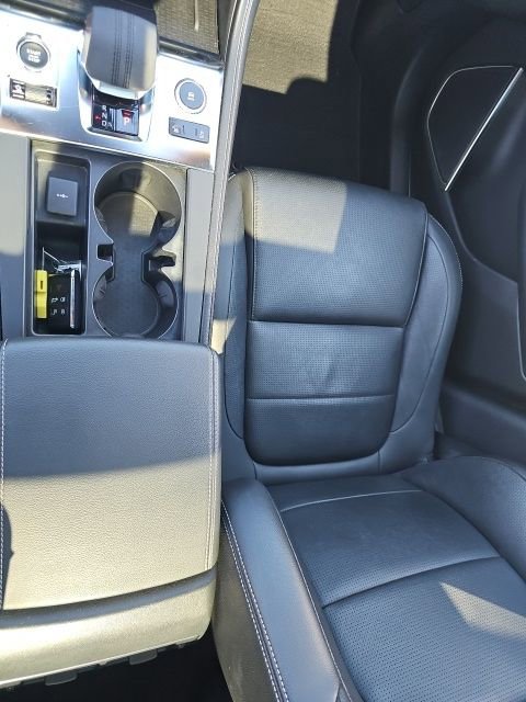 Used 2024 Jaguar F-PACE R-Dynamic S AWD/4WD image 54