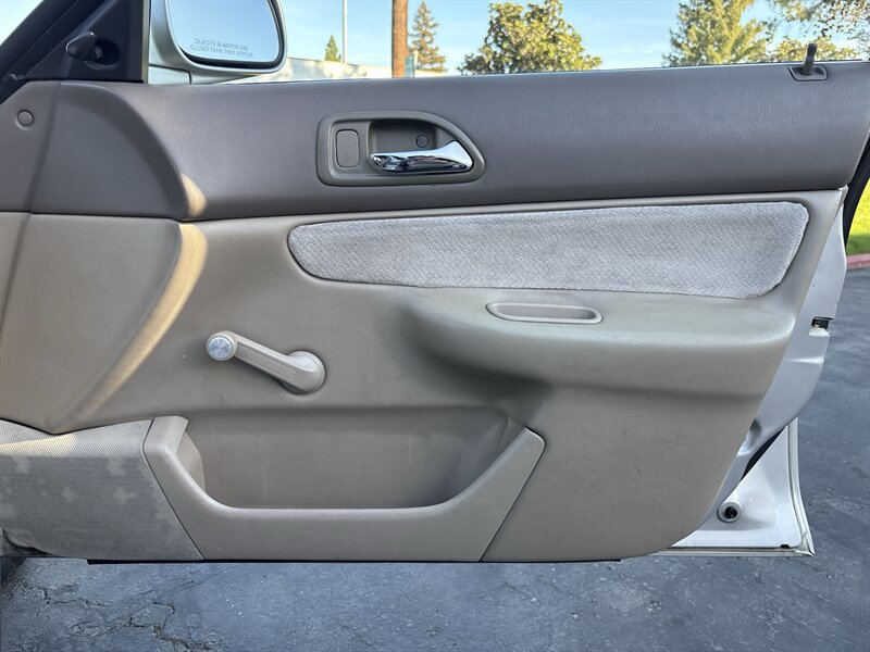 Used 1996 Honda Accord VP image 39