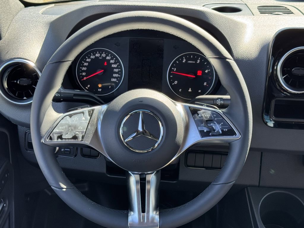 New 2026 Mercedes-Benz Sprinter 2500 image 18